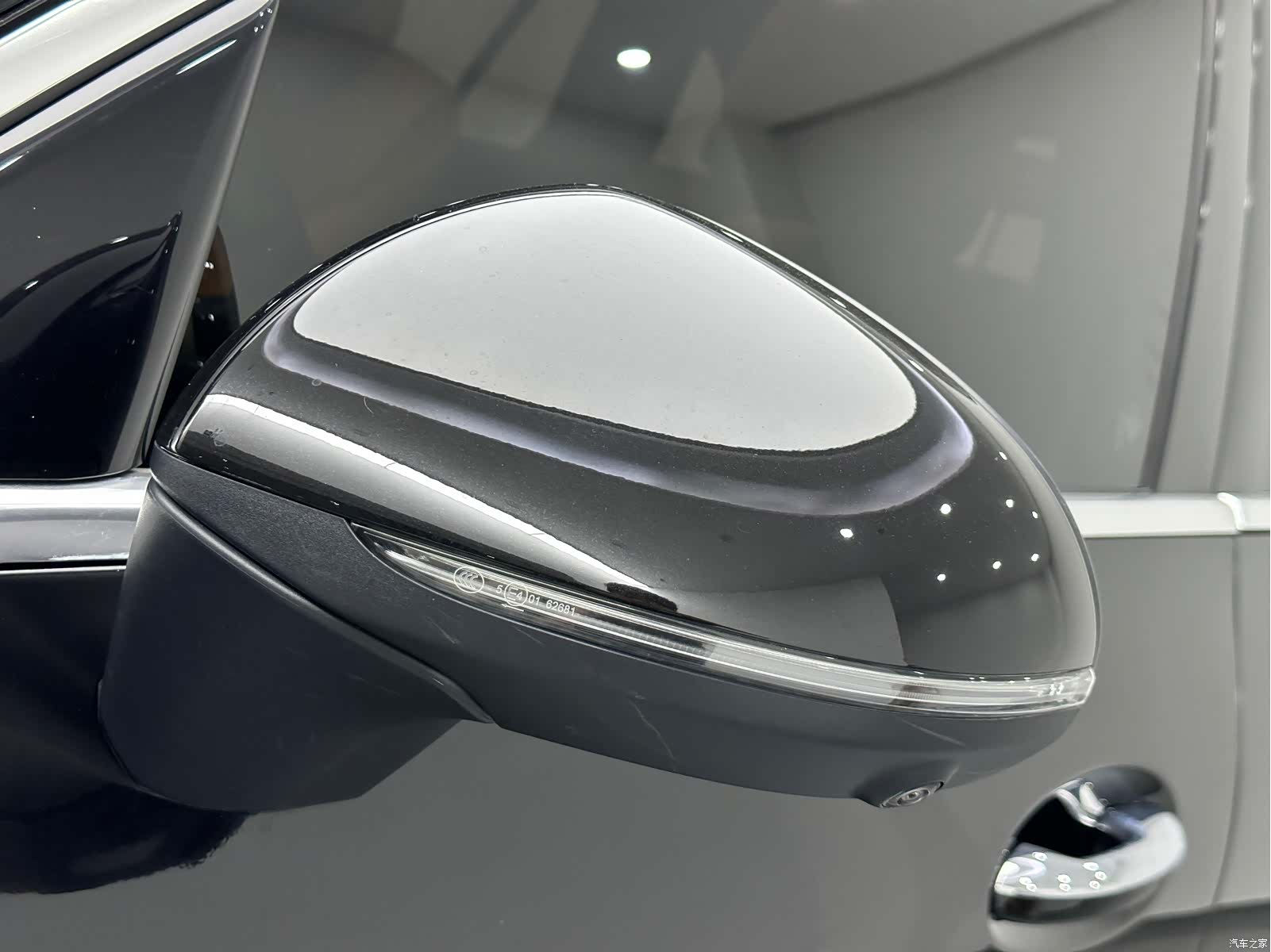 Mercedes-Benz GLC, 2023 21