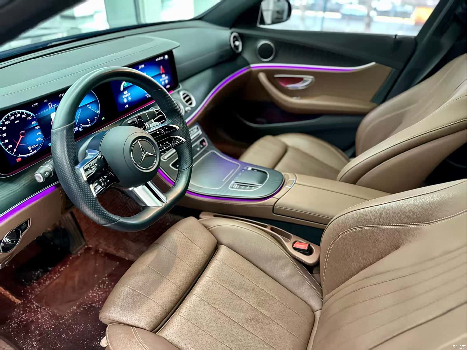 Mercedes-Benz E-Class, 2022 11