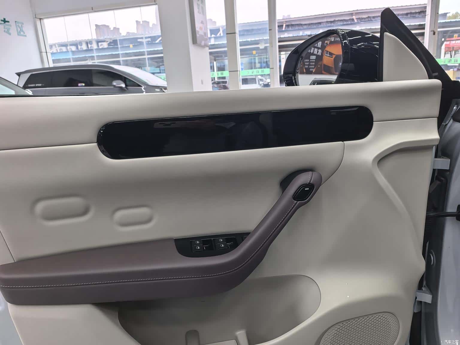 Leapmotor C11, 2024 7