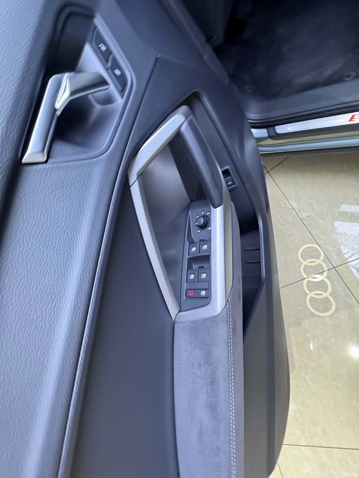 Audi Q3, 2023 16