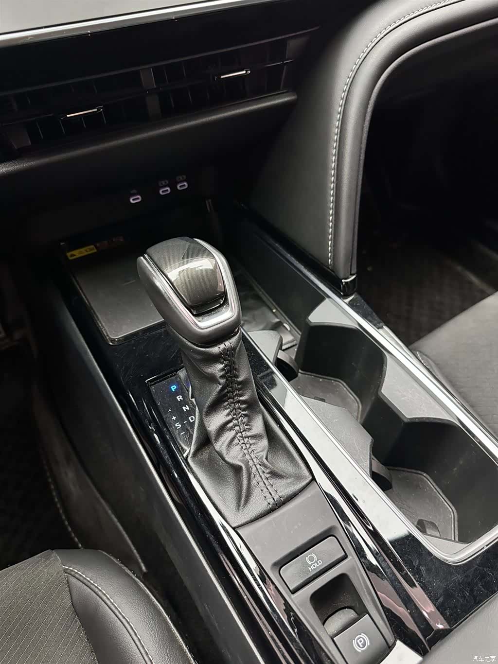 Toyota Camry, 2024 15