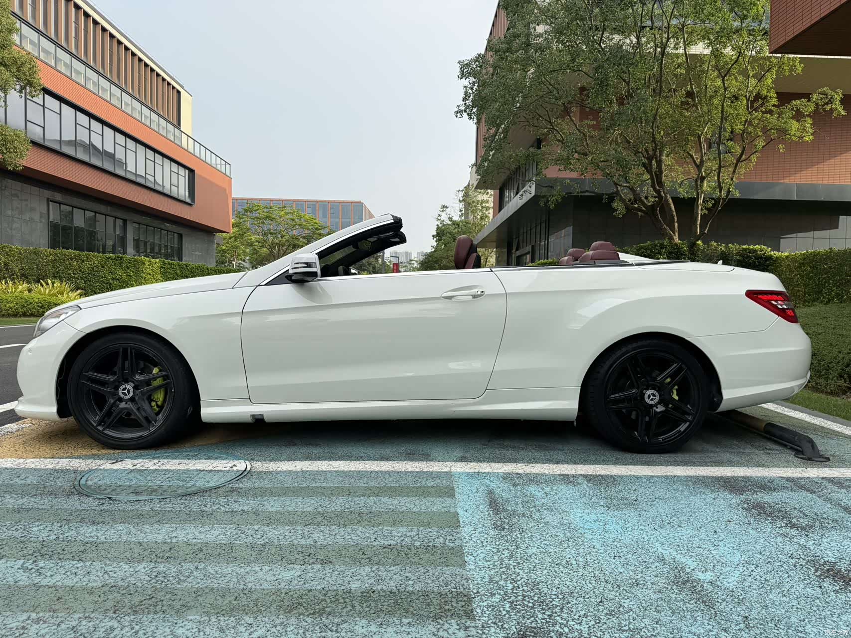 Mercedes-Benz E-Class, 2012 8