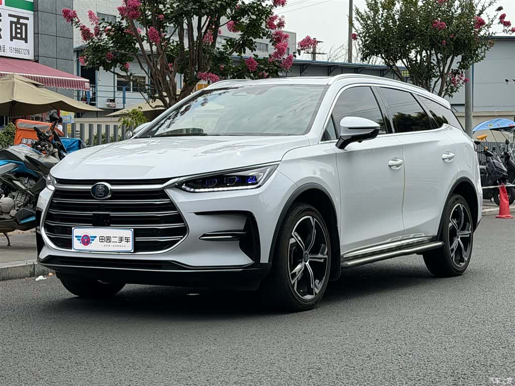 BYD Tang