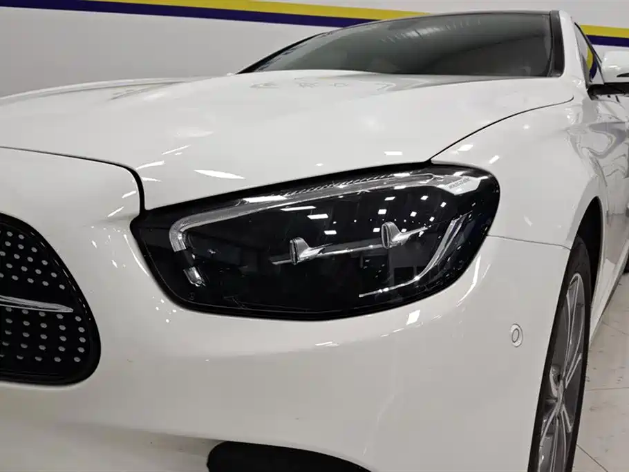 Mercedes-Benz E-class Mercedes-Benz E-class