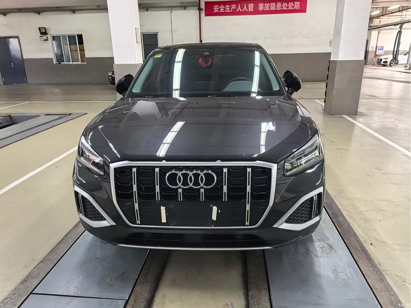Audi Q2L, 2021 2