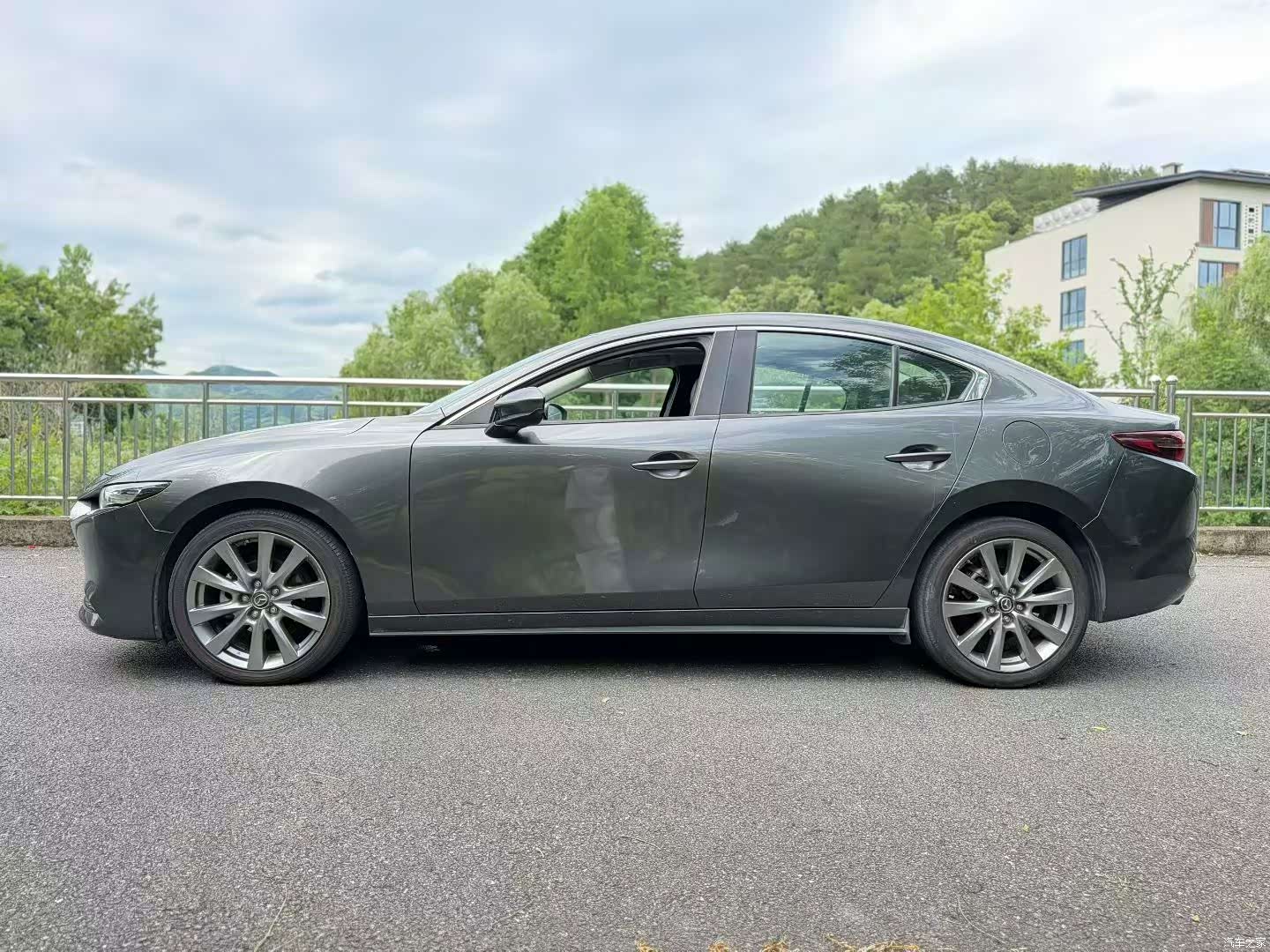 Mazda Mazda3, 2021 7