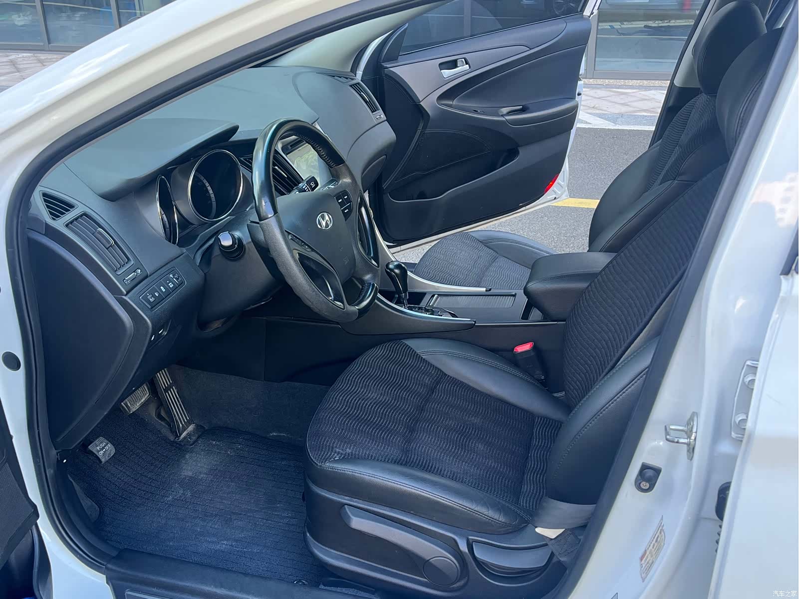 Hyundai Sonata, 2012 7