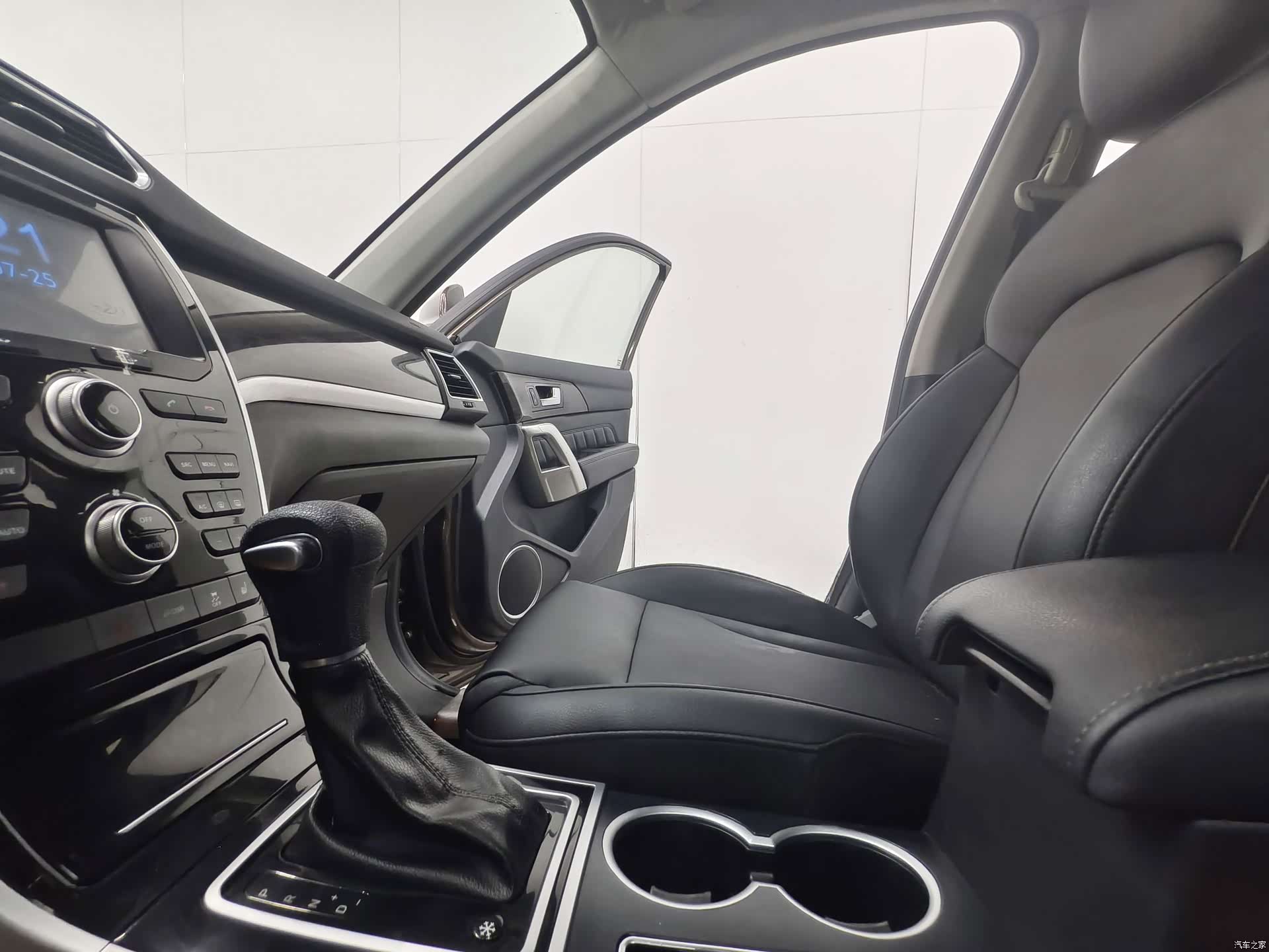 Haval H2, 2016 12