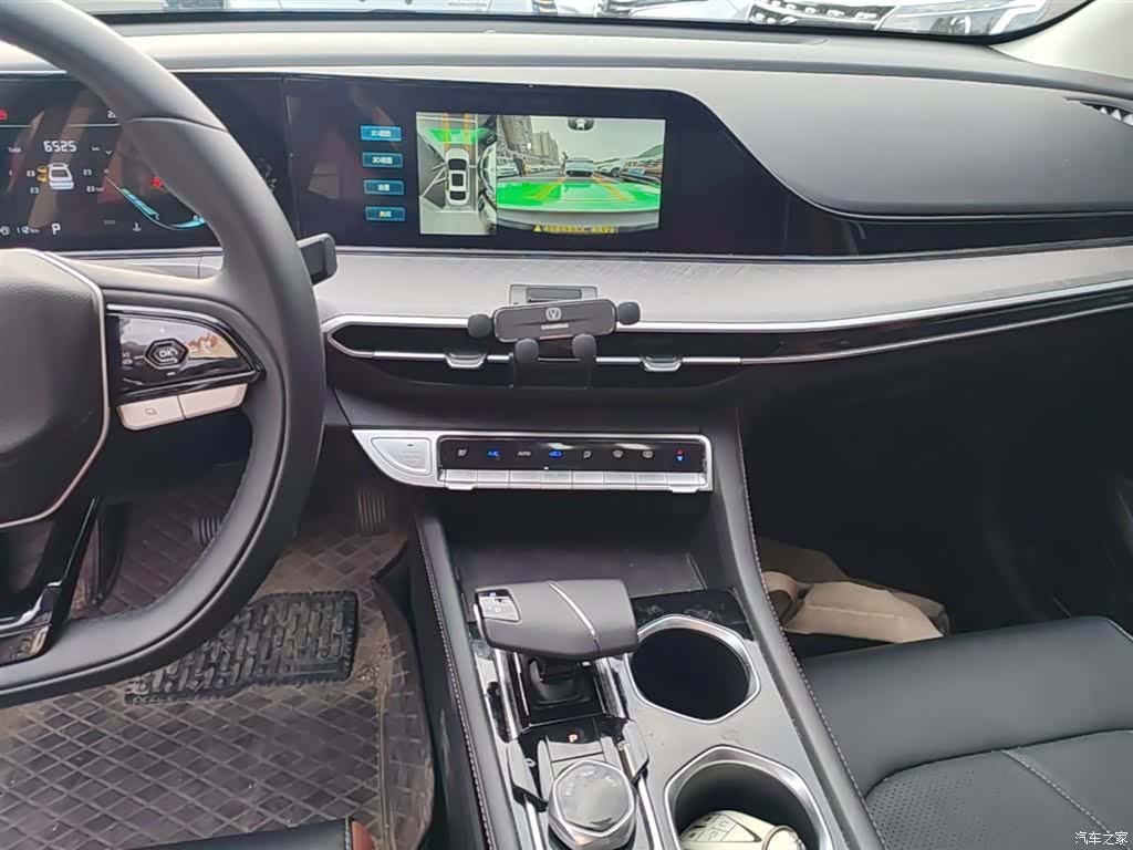 Changan Eado, 2025 13
