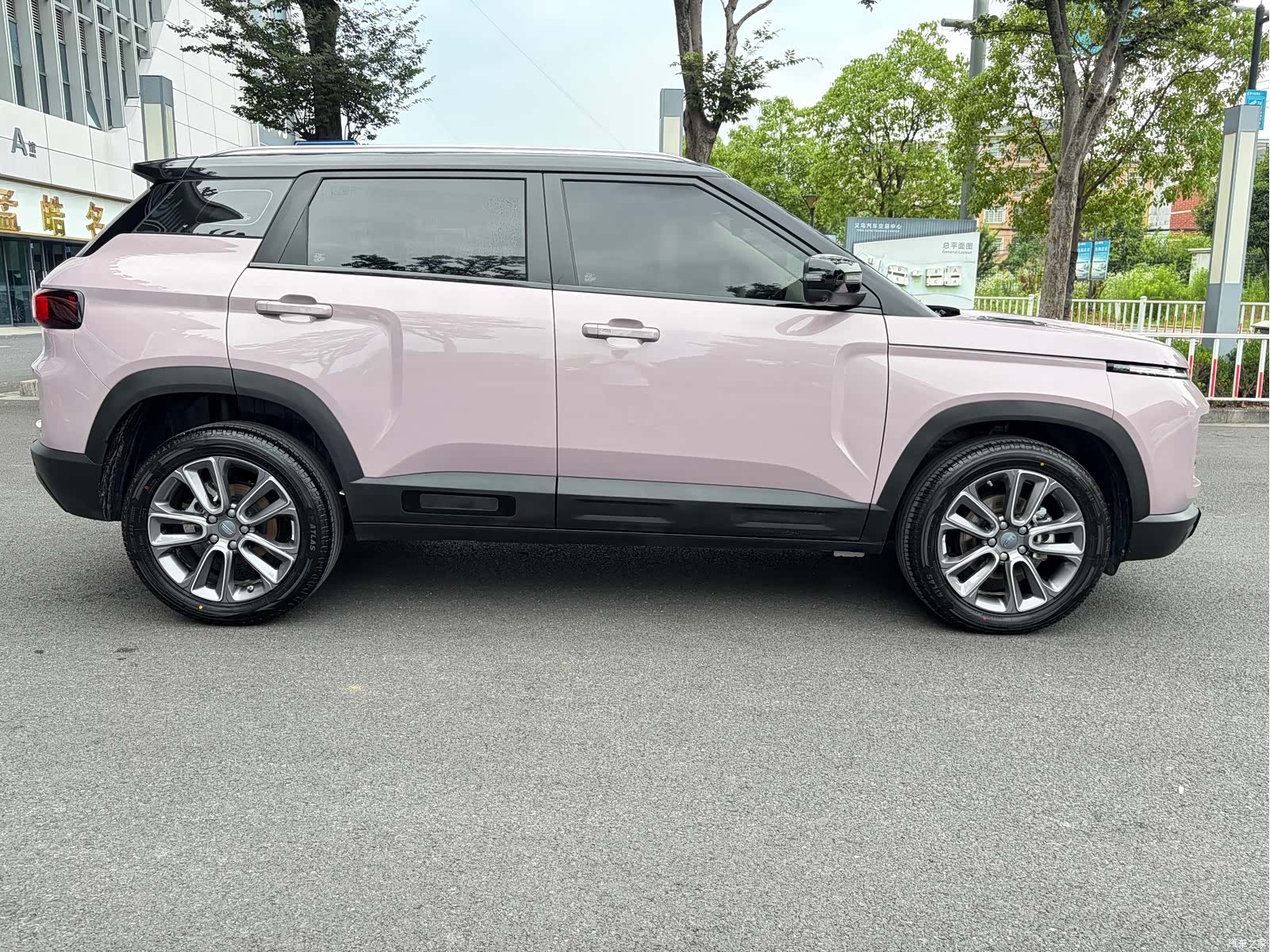 Geely Icon, 2025 7