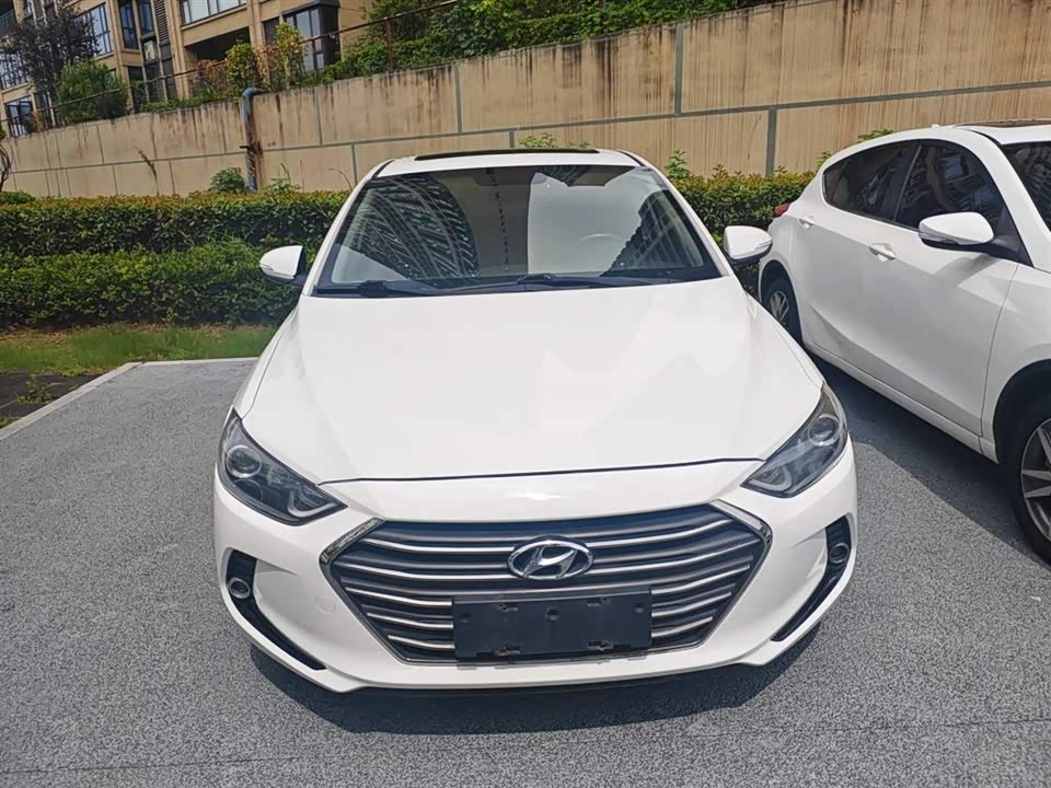 Hyundai Lead Hyundai Lead