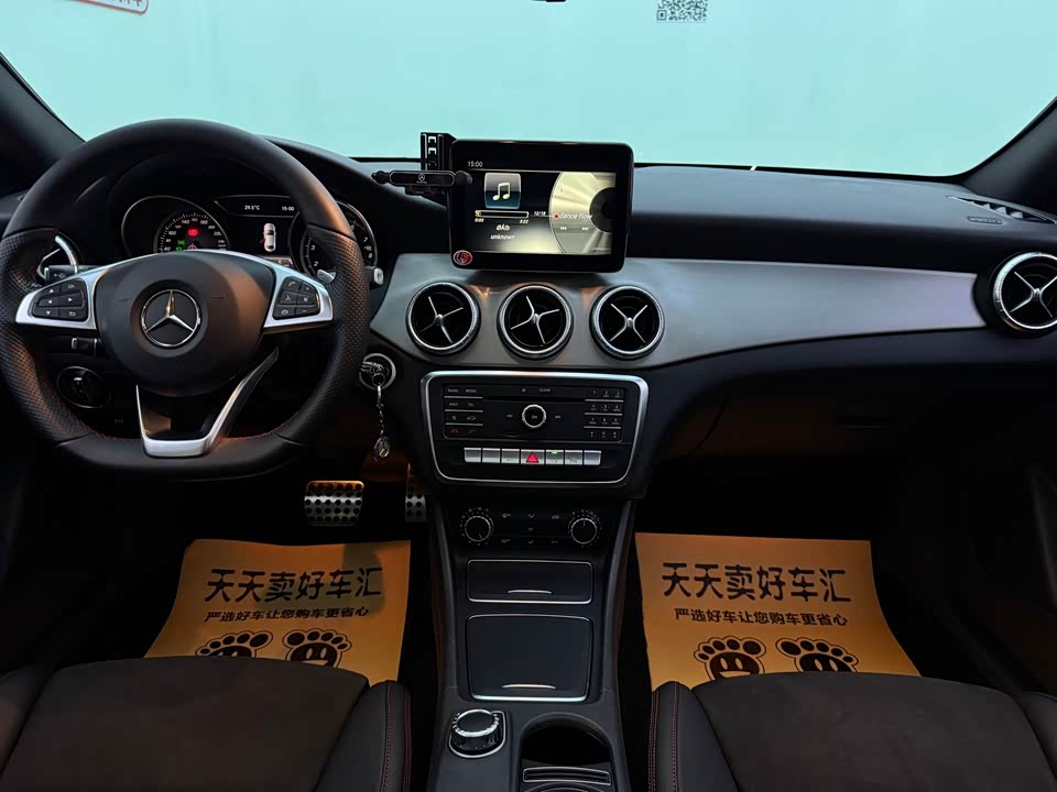 Mercedes-Benz CLA