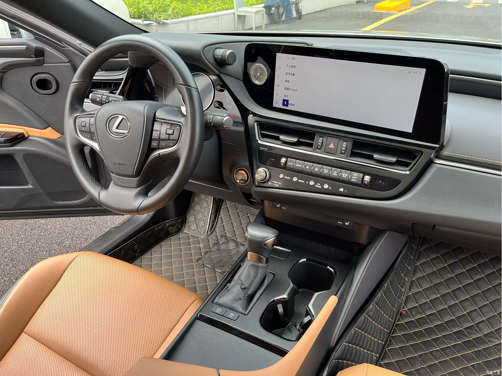 Lexus ES, 2024 20