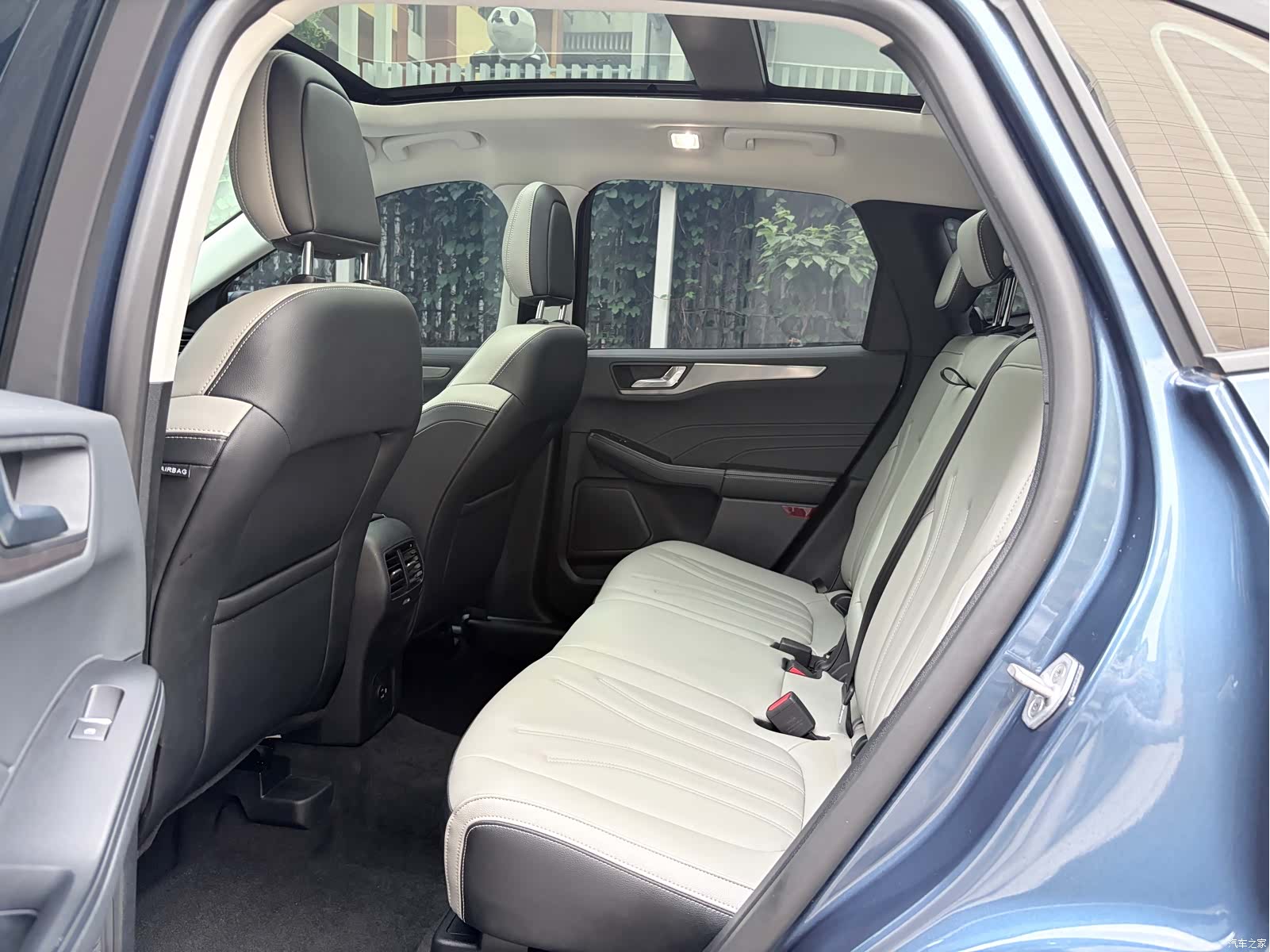 Ford Escape, 2022 16