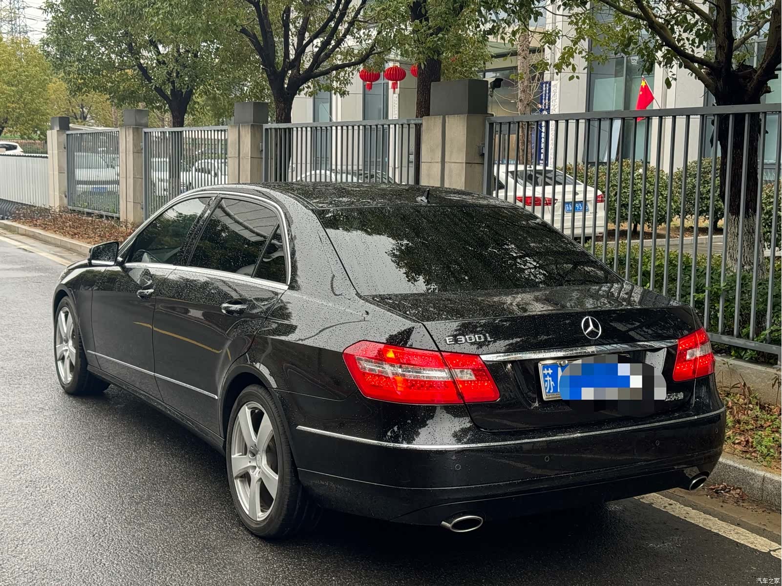 Mercedes-Benz E-Class, 2013 3