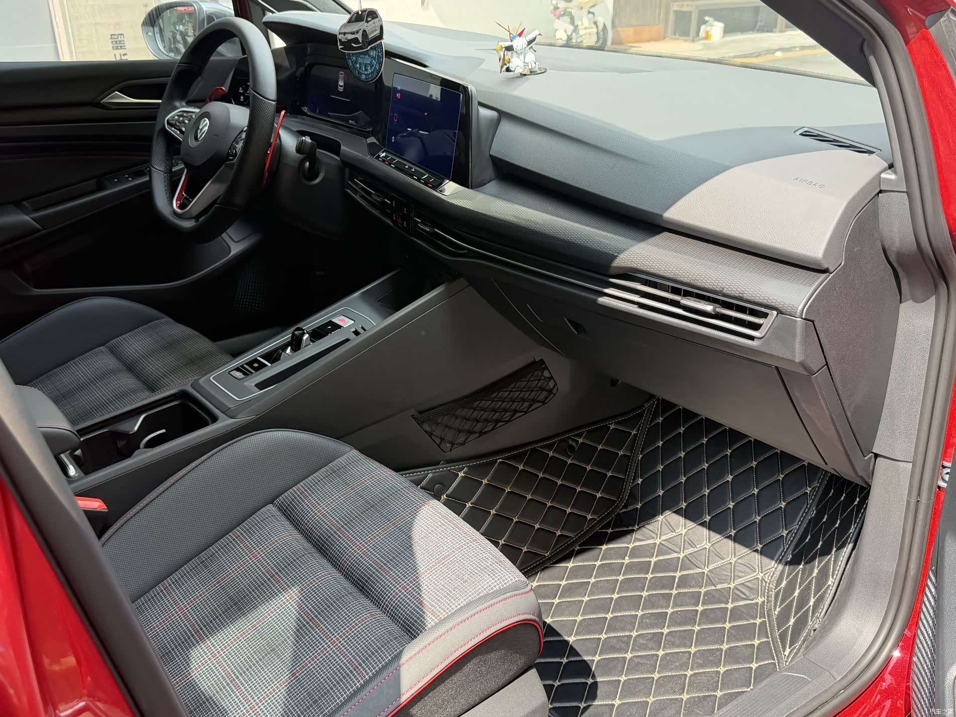 Volkswagen Golf, 2022 14