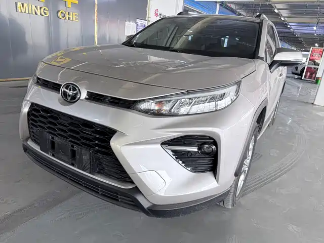Toyota Wildlander 2021 — купить из Китая под заказ