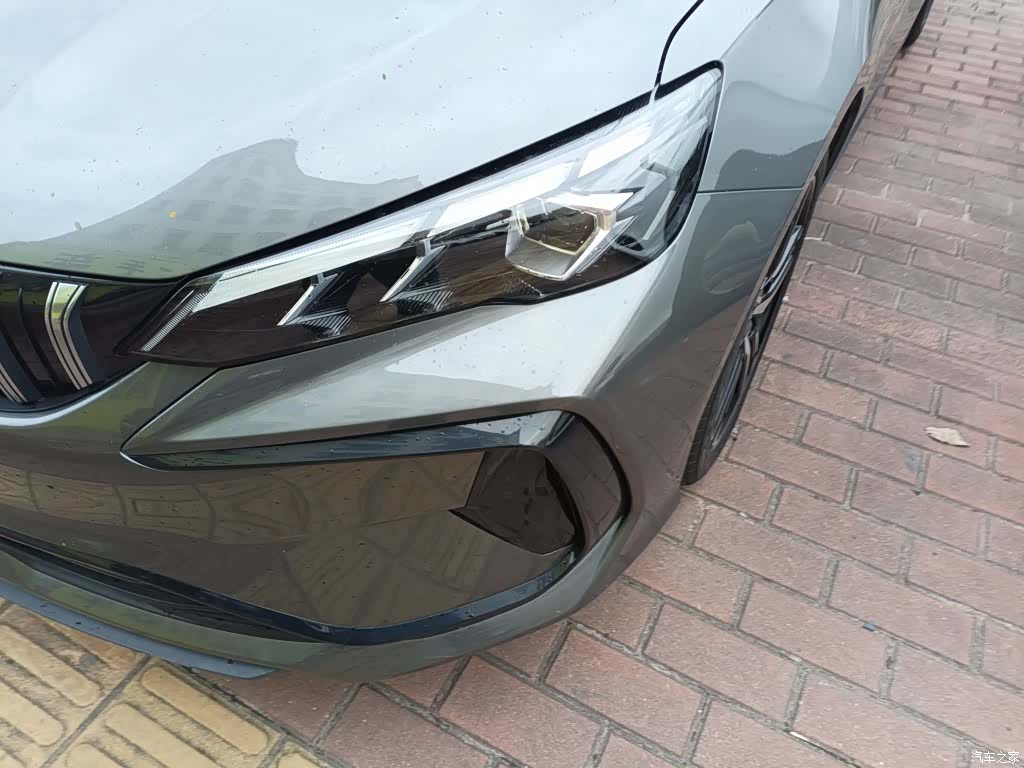 Geely Binray, 2024 15