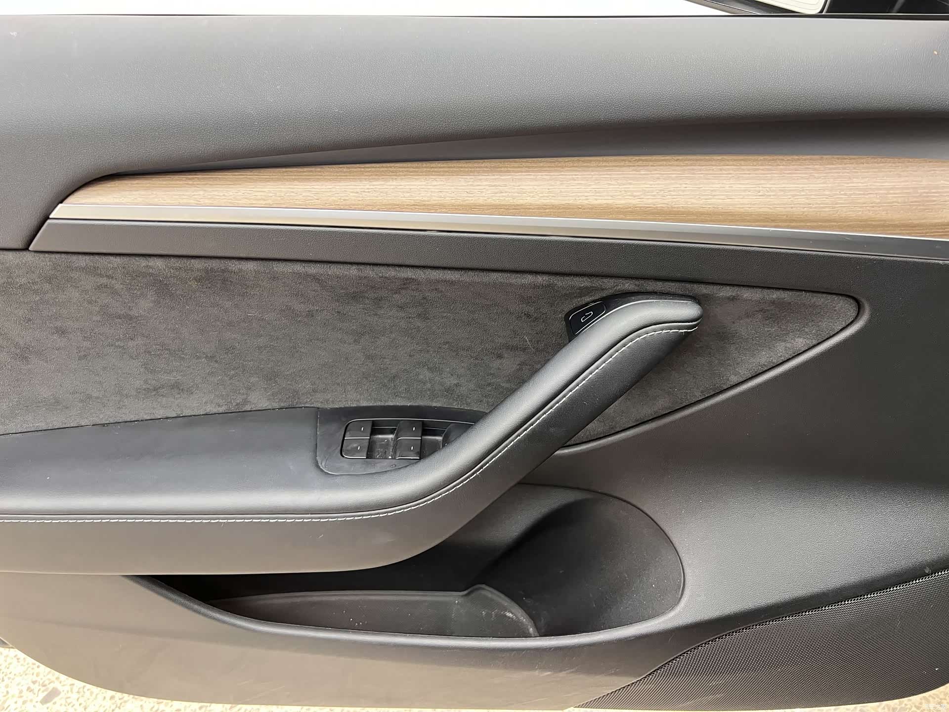 Tesla Model 3, 2023 12