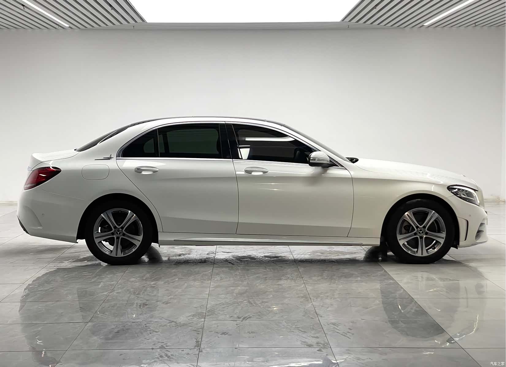 Mercedes-Benz C-Class, 2020 8
