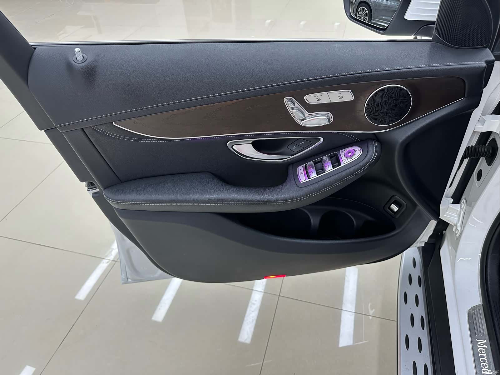 Mercedes-Benz GLC, 2020 13