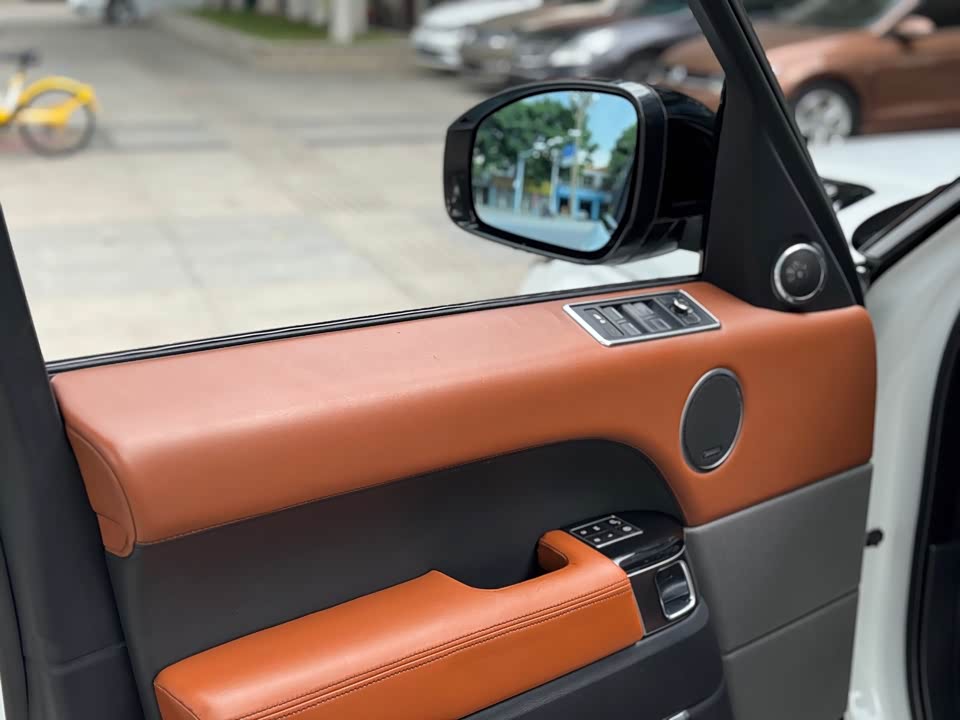Land Rover Range Rover Sport Land Rover Range Rover Sport