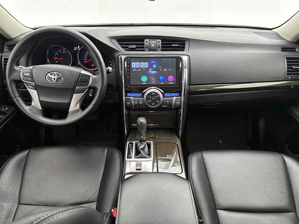 Toyota Reiz Toyota Reiz