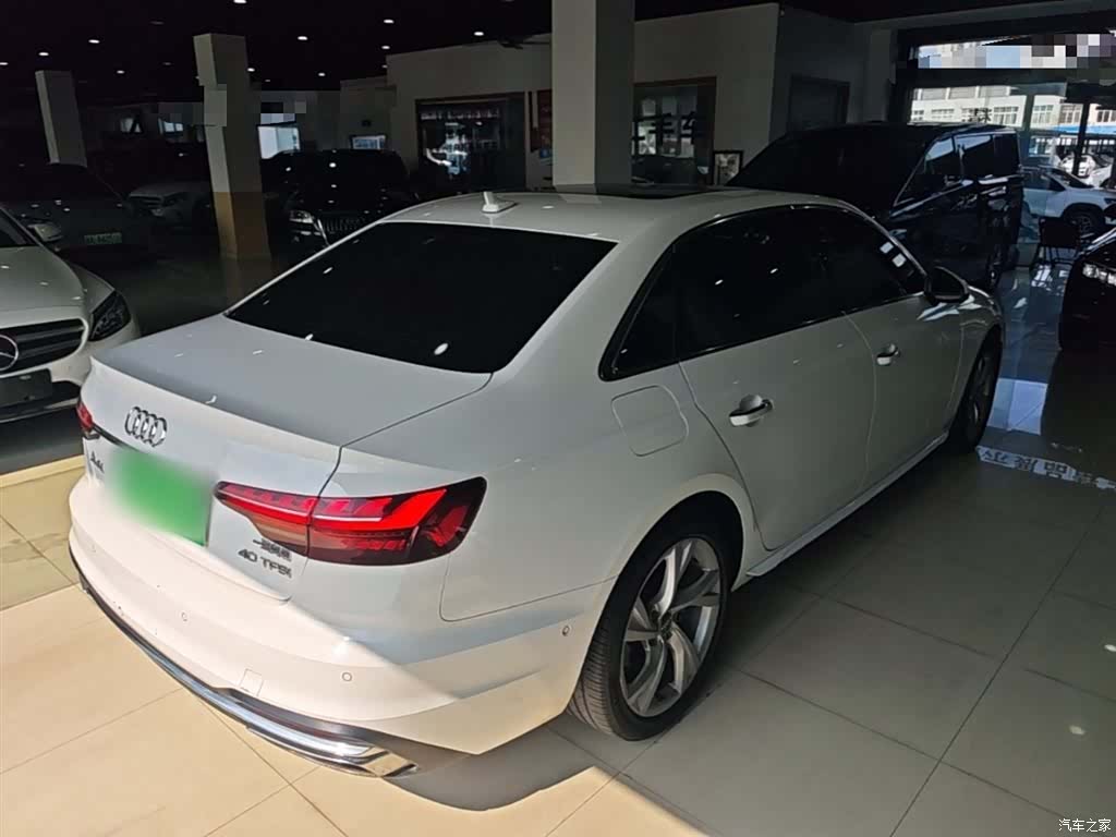 Audi A4L, 2021 7