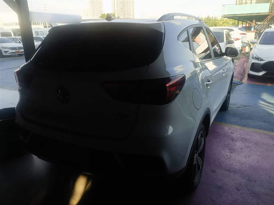 MG ZS