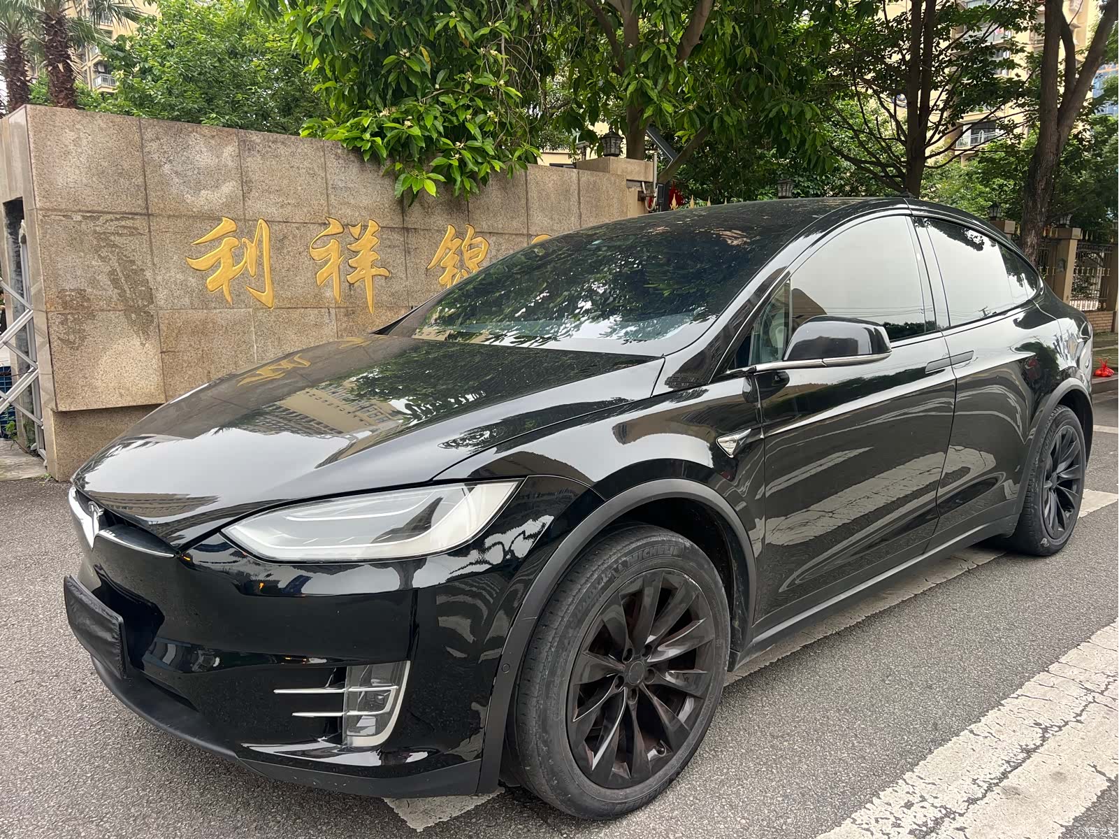 Tesla Model X, 2018 1