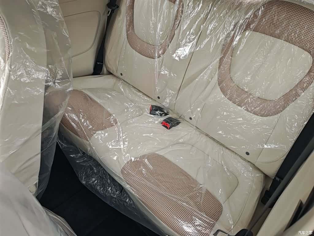 Wuling MINIEV, 2026 17