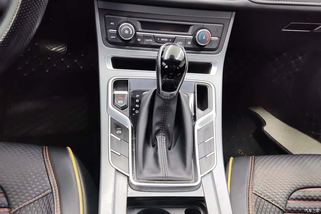 Geely Emgrand, 2021 16