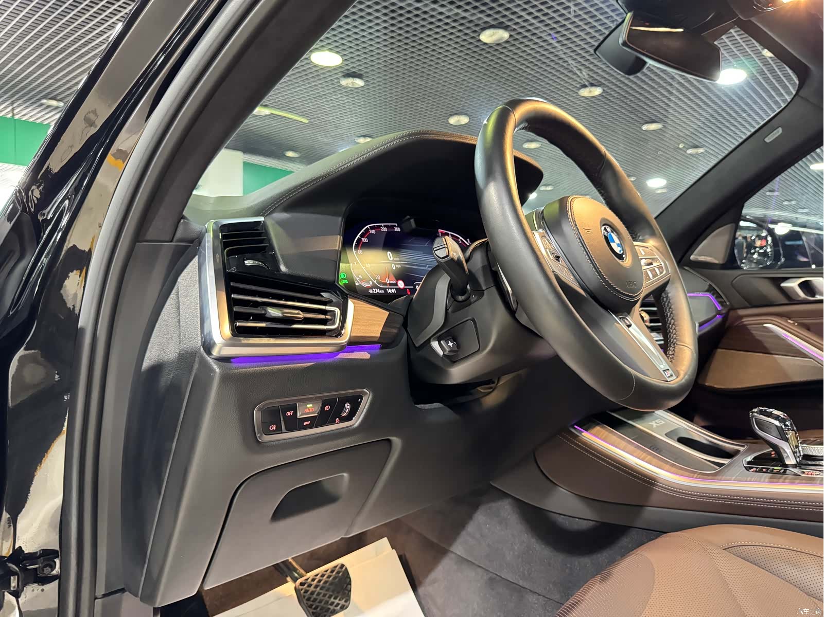 BMW X5, 2023 12