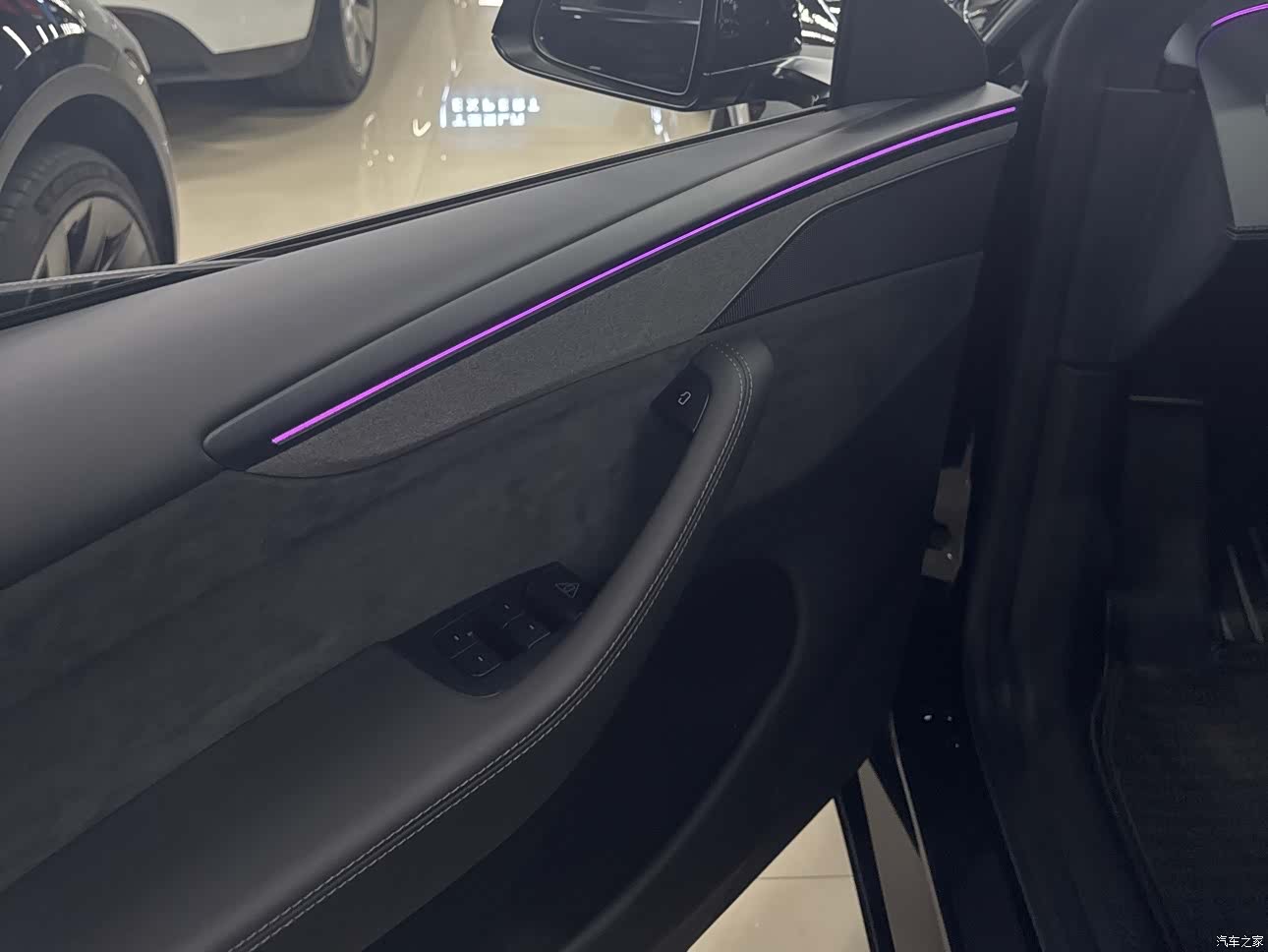 Tesla Model Y, 2025 11