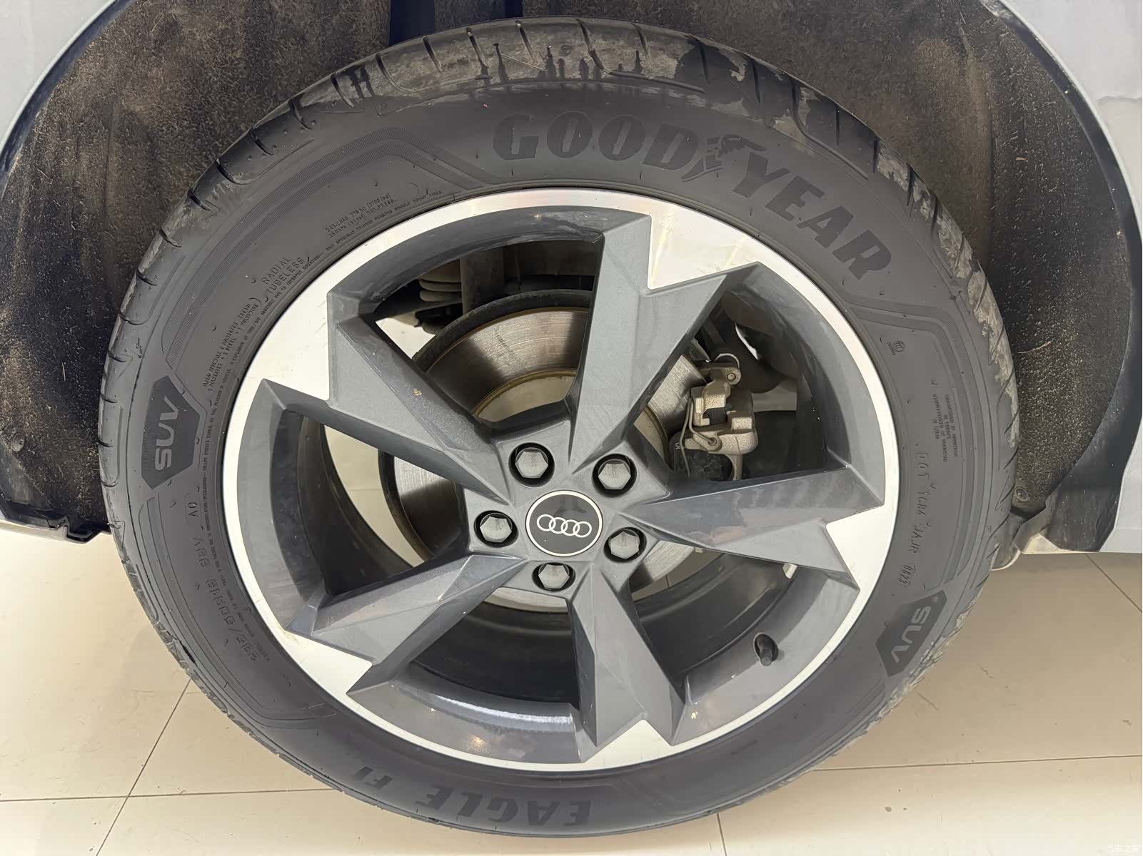 Audi Q3, 2023 18
