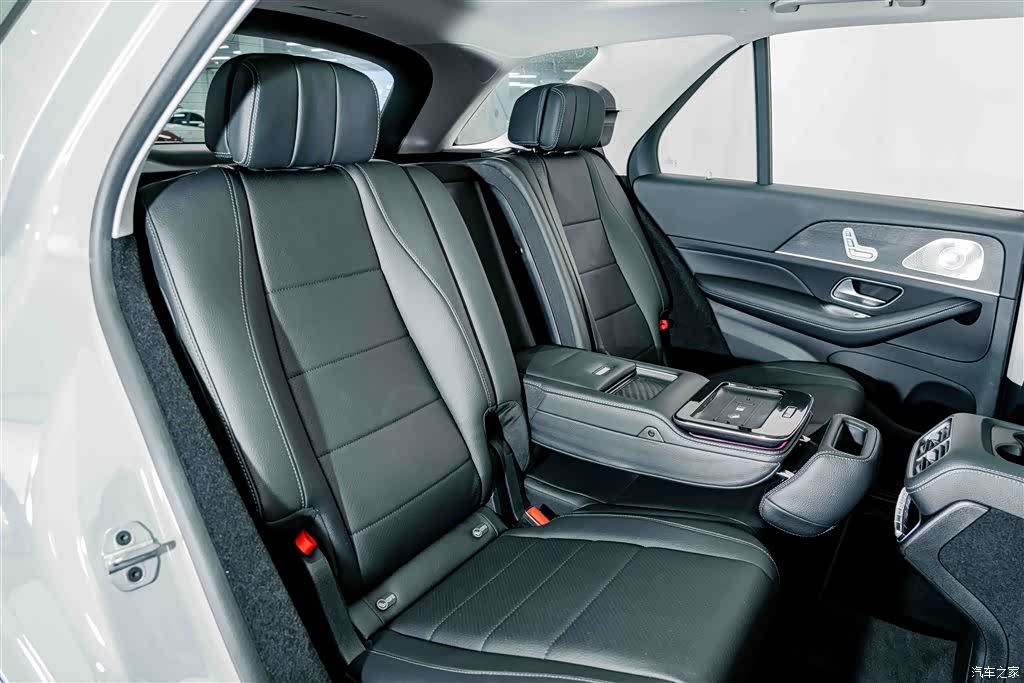 Mercedes-Benz GLE, 2023 25