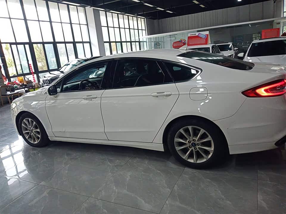 Ford Mondeo Ford Mondeo