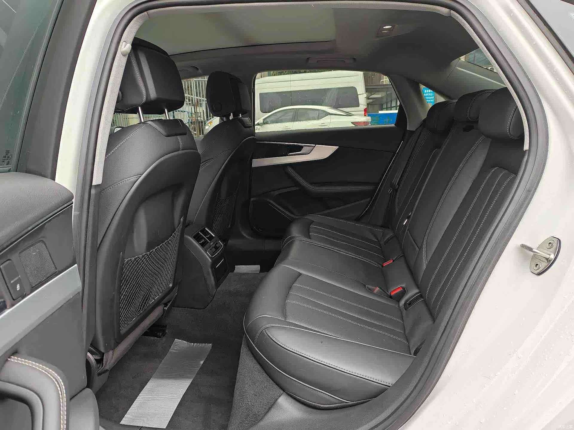 Audi A4L, 2023 6