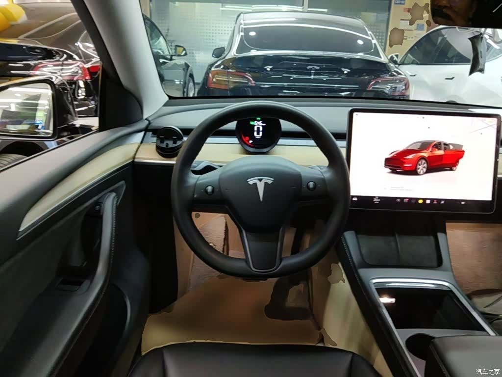 Tesla Model Y, 2022 11