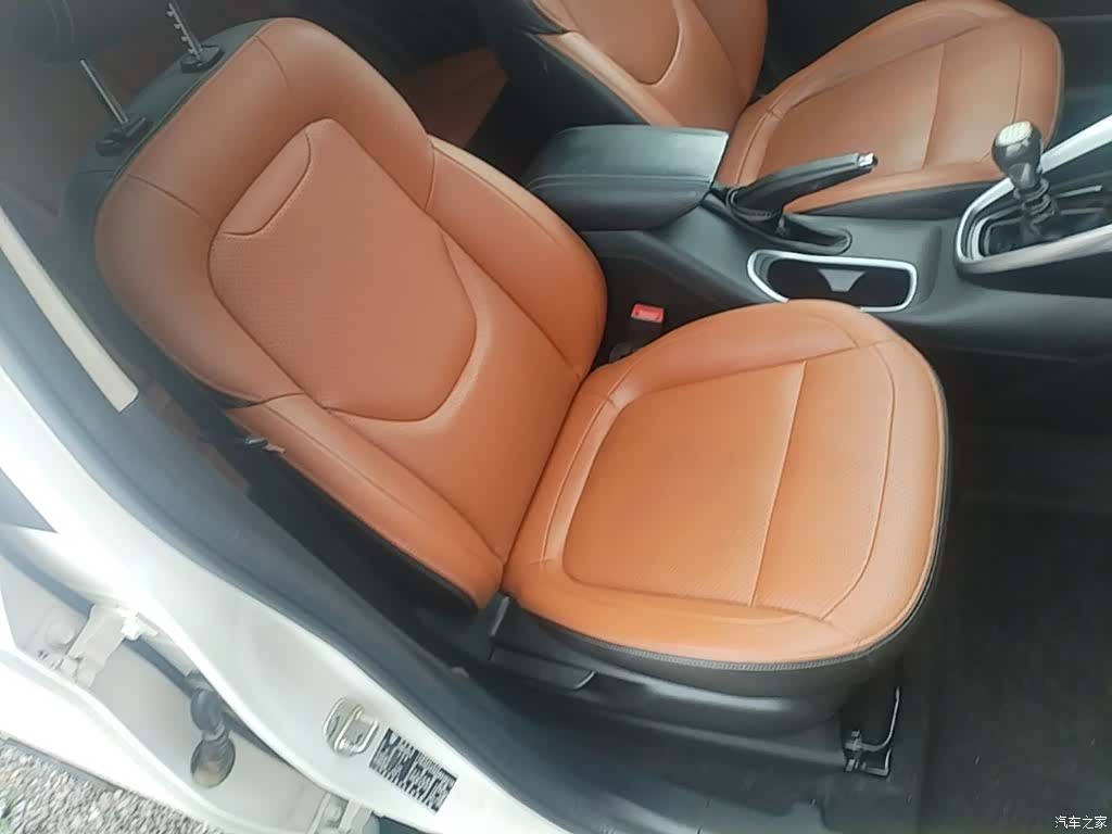Wuling 510, 2017 25