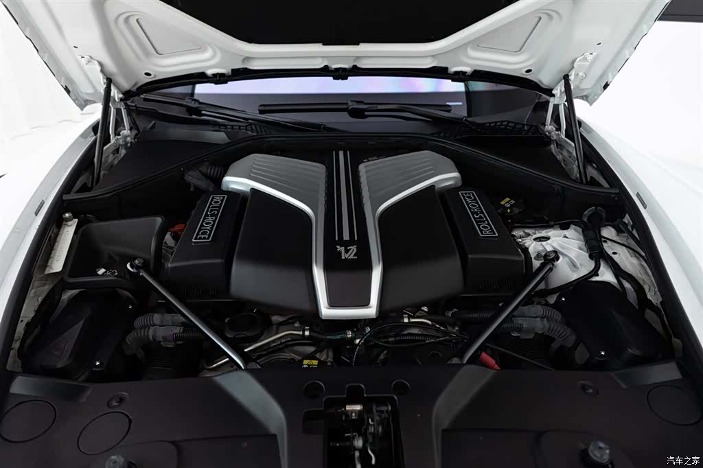 Rolls-Royce Wraith, 2021 21