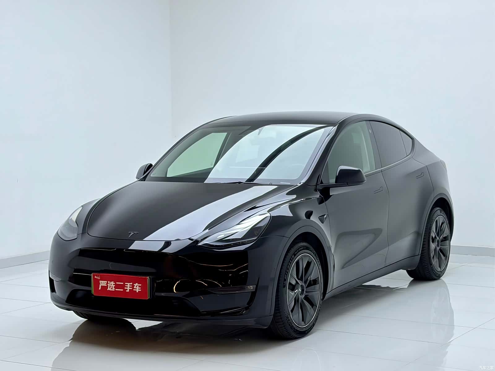Tesla Model Y, 2021 1