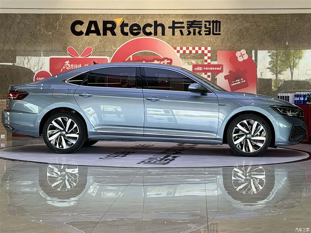 Volkswagen Passat, 2021 4