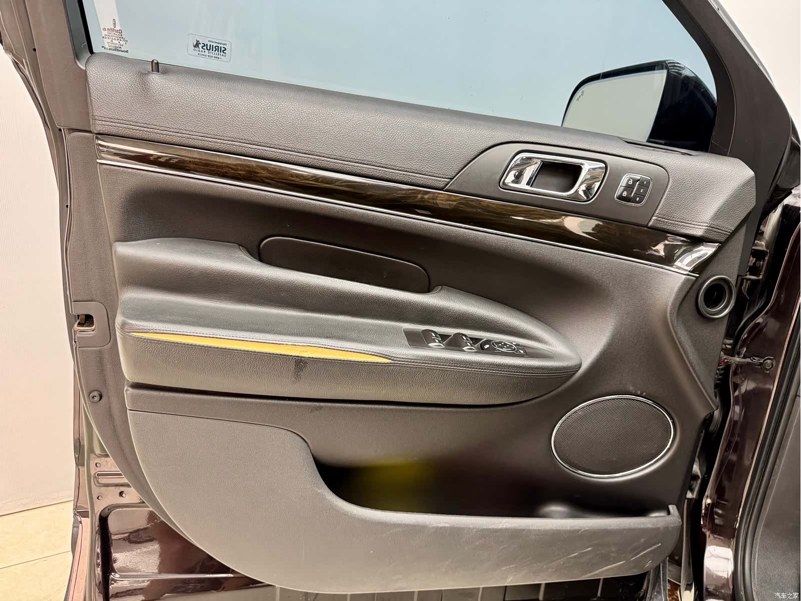 Lincoln MKT, 2014 6