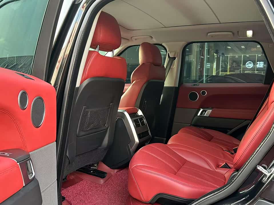 Land Rover Range Rover Sport Land Rover Range Rover Sport