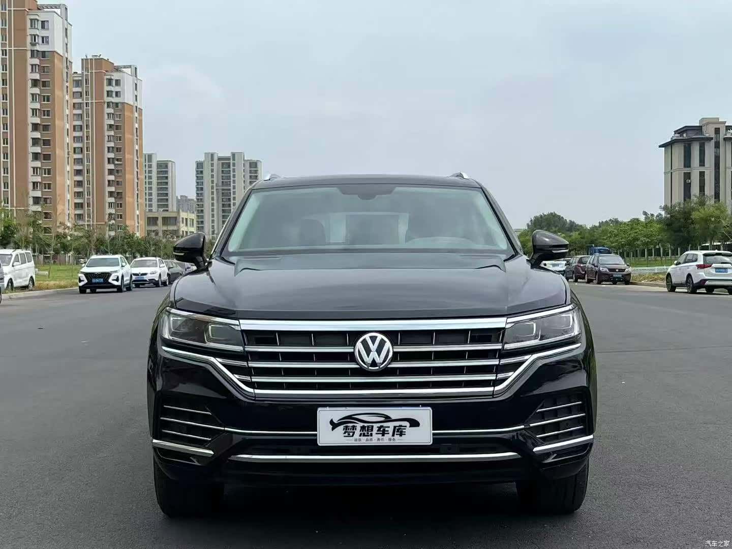 Volkswagen Touareg, 2020 1