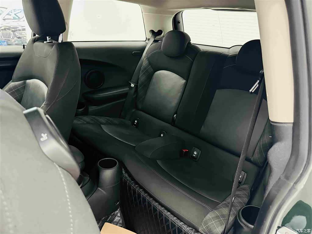 Mini Cooper, 2018 21
