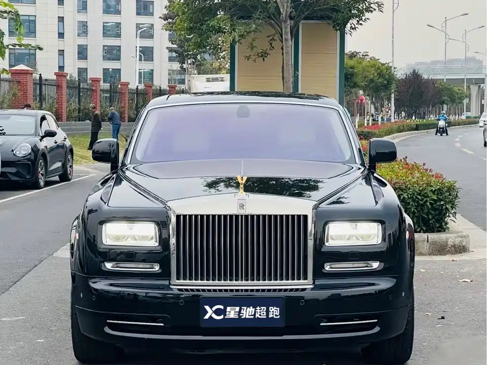 Rolls-Royce Phantom