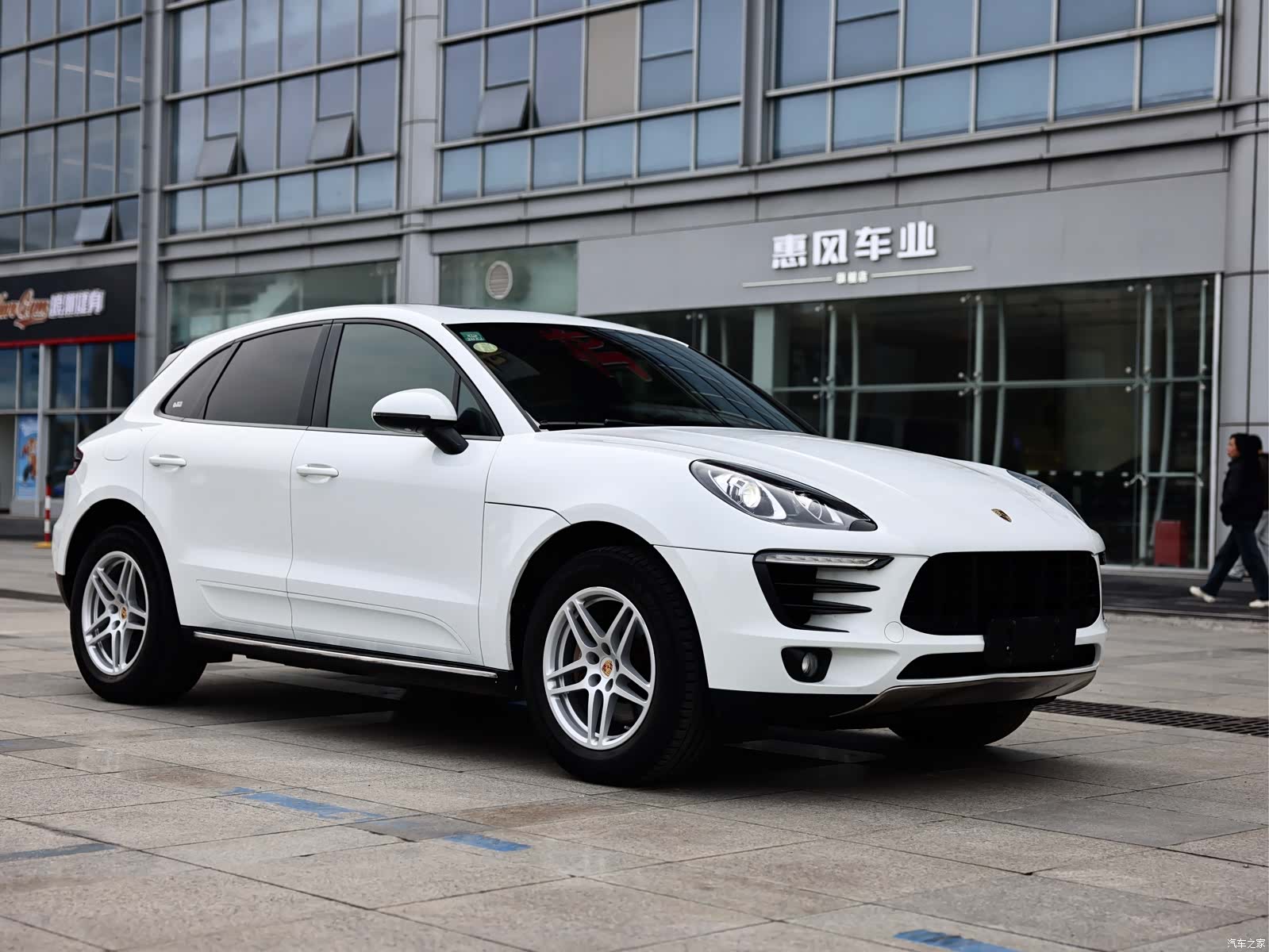 Porsche Macan, 2018 3