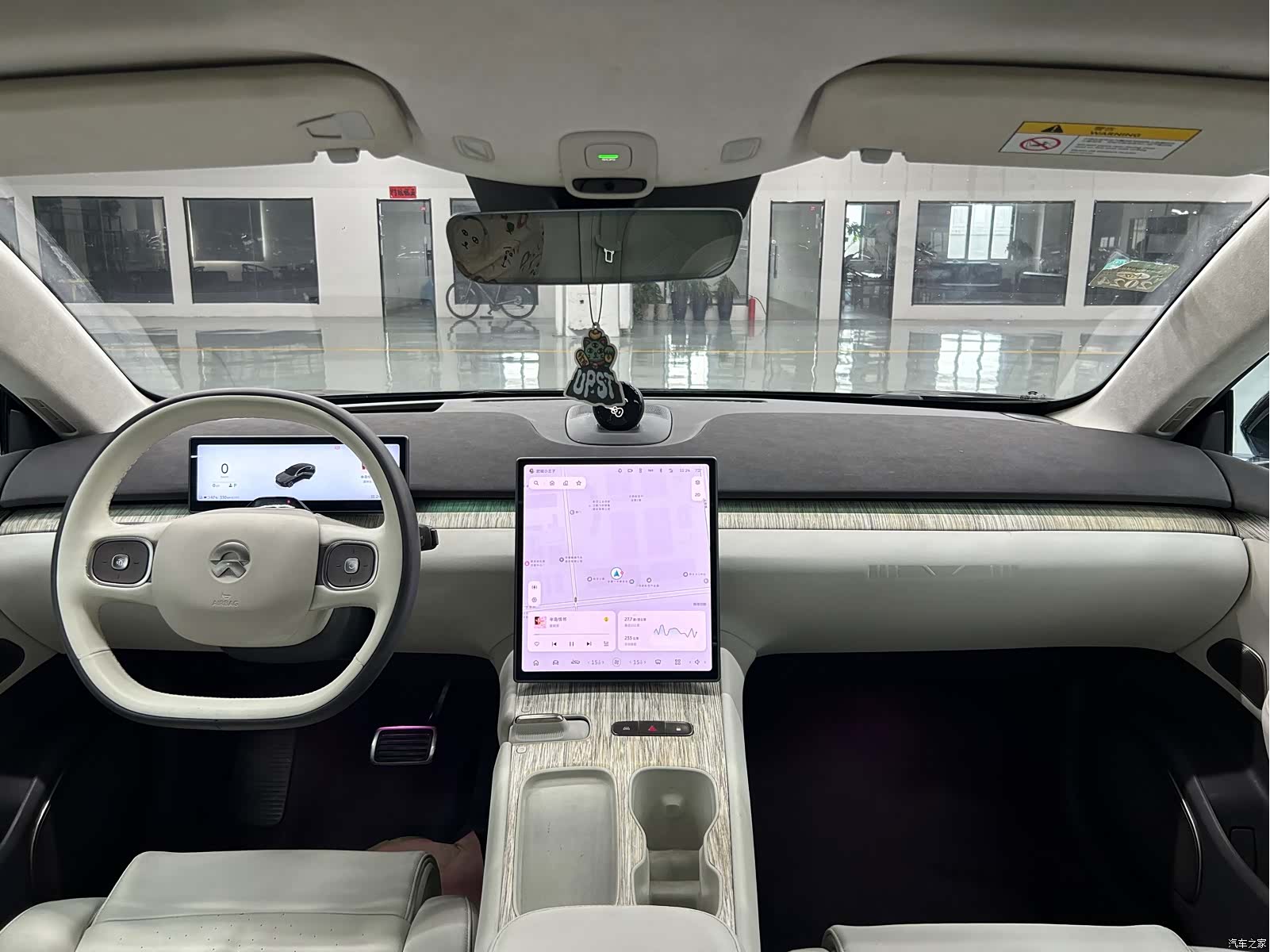 NIO ET7, 2022 все фото